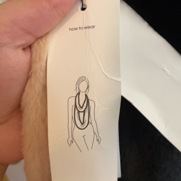 Scarf - Picture 2 of 2